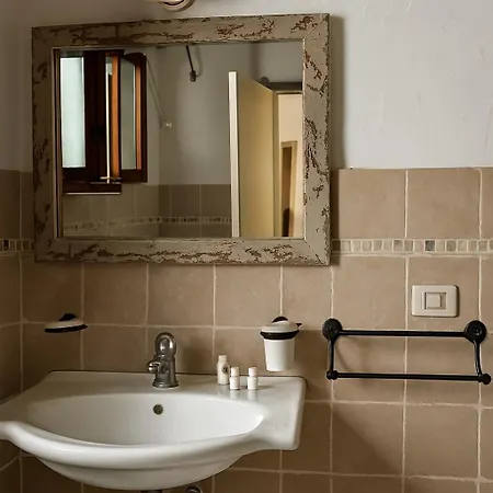 Corte San Giorgio Διαμέρισμα Matino