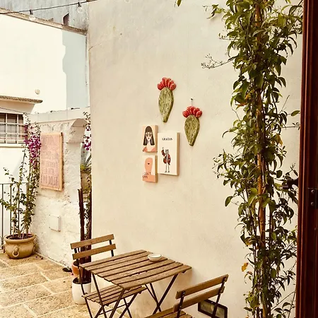 Corte San Giorgio Διαμέρισμα Matino
