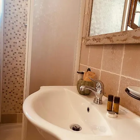 Corte San Giorgio Apartment *