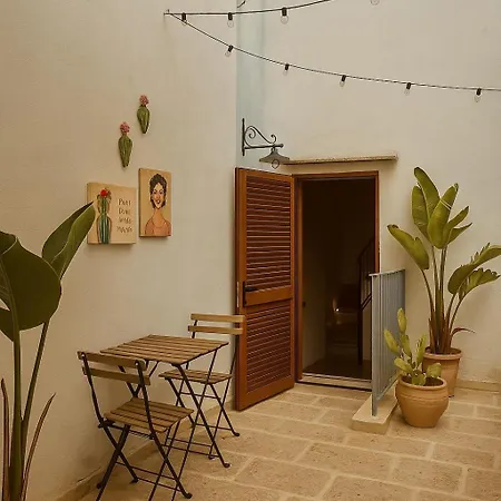 Corte San Giorgio 公寓 *