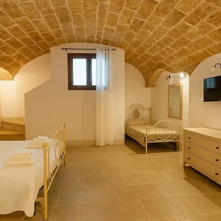 Corte San Giorgio 公寓 *